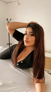 Deeksha Ahuja - Varanasi Busty Call Girls - 24/7 Call Girl Varanasi